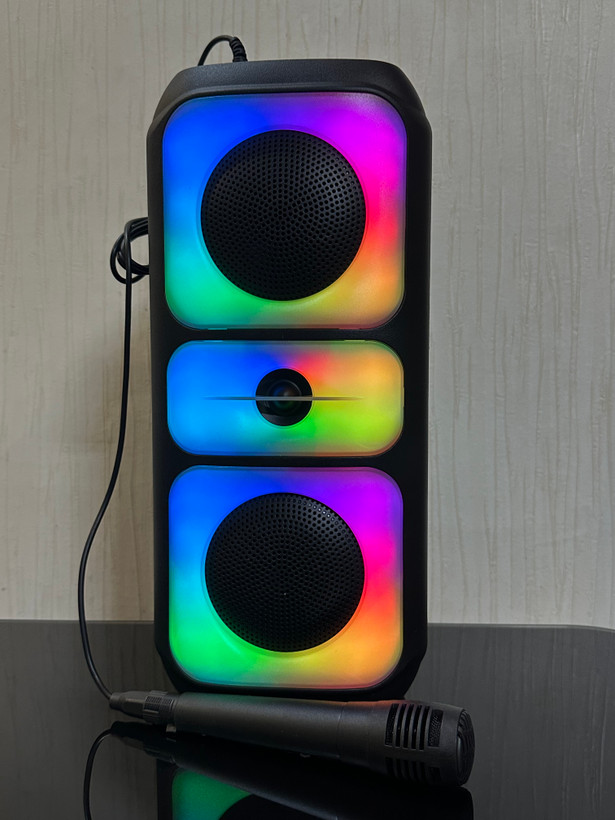 اسپیکر همراه راک با نور RGB و میکروفن